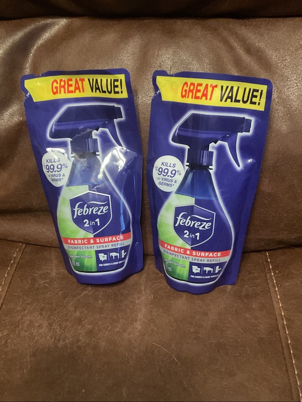 Febreze 2-in-1  disinfectant Fabric & Surface Refill Pack - Blue, Green